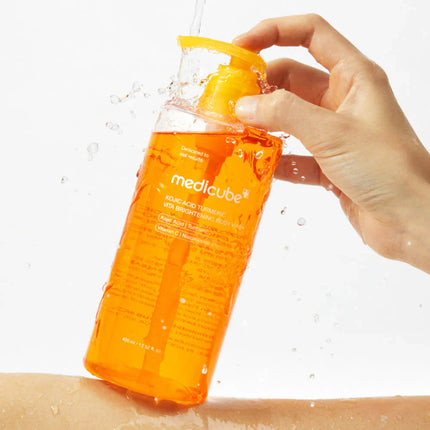 medicube Kojic Acid Turmeric Brightening Body Wash Gentle Shower Gel  400ml