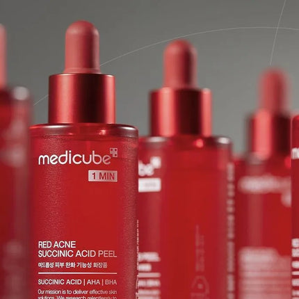 Medicube 21% Red Succinic Acid Cleansing Booster Serum 40g
