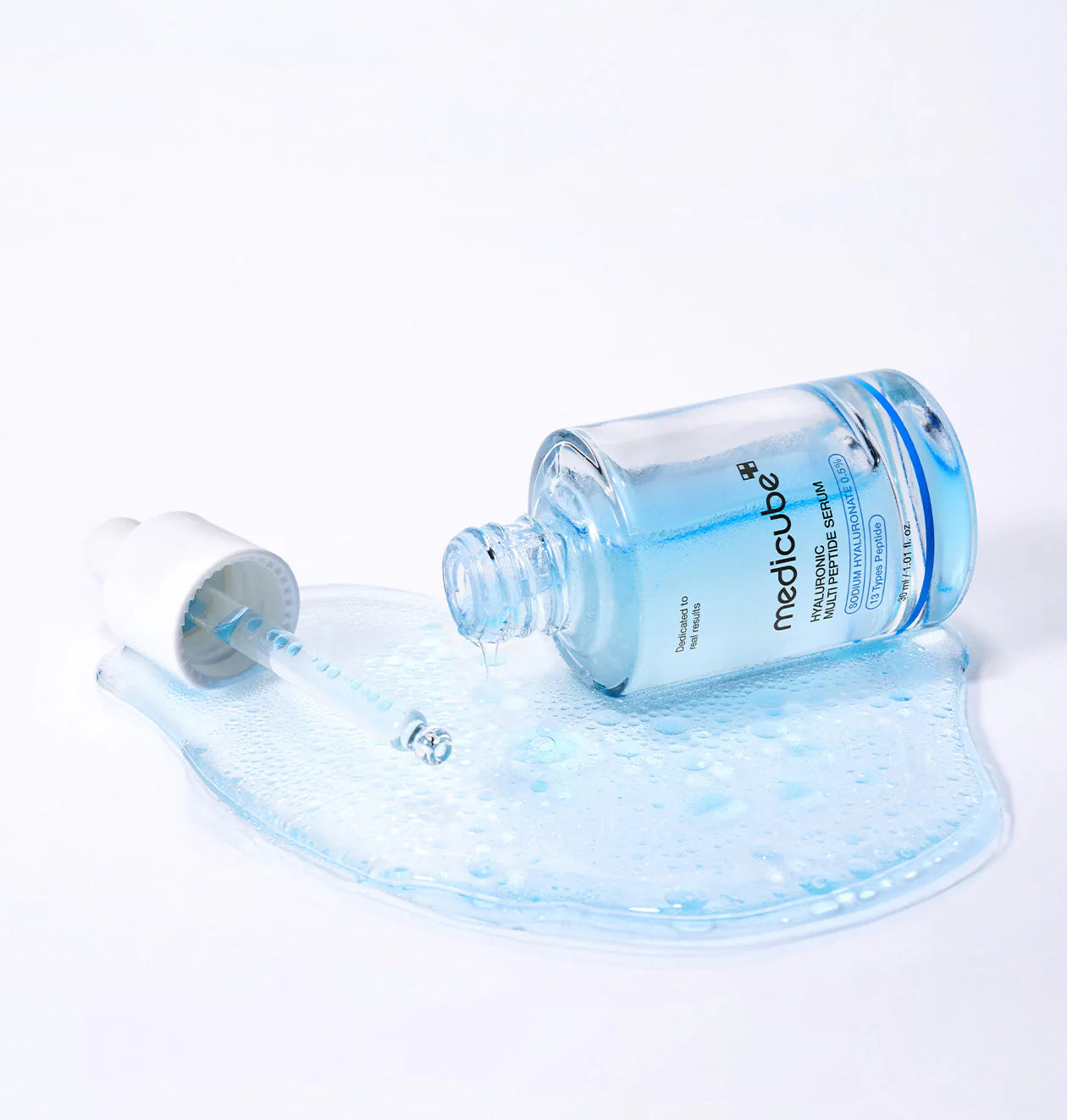 medicube Suero multipéptido hialurónico para brillar y calmar 30ml