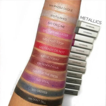 COVERGIRL Exhibitionist Lápiz labial metálico