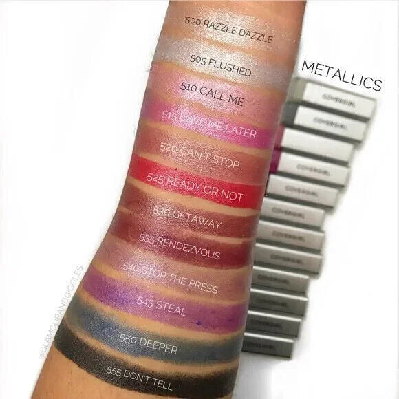 COVERGIRL Exhibitionist Lápiz labial metálico