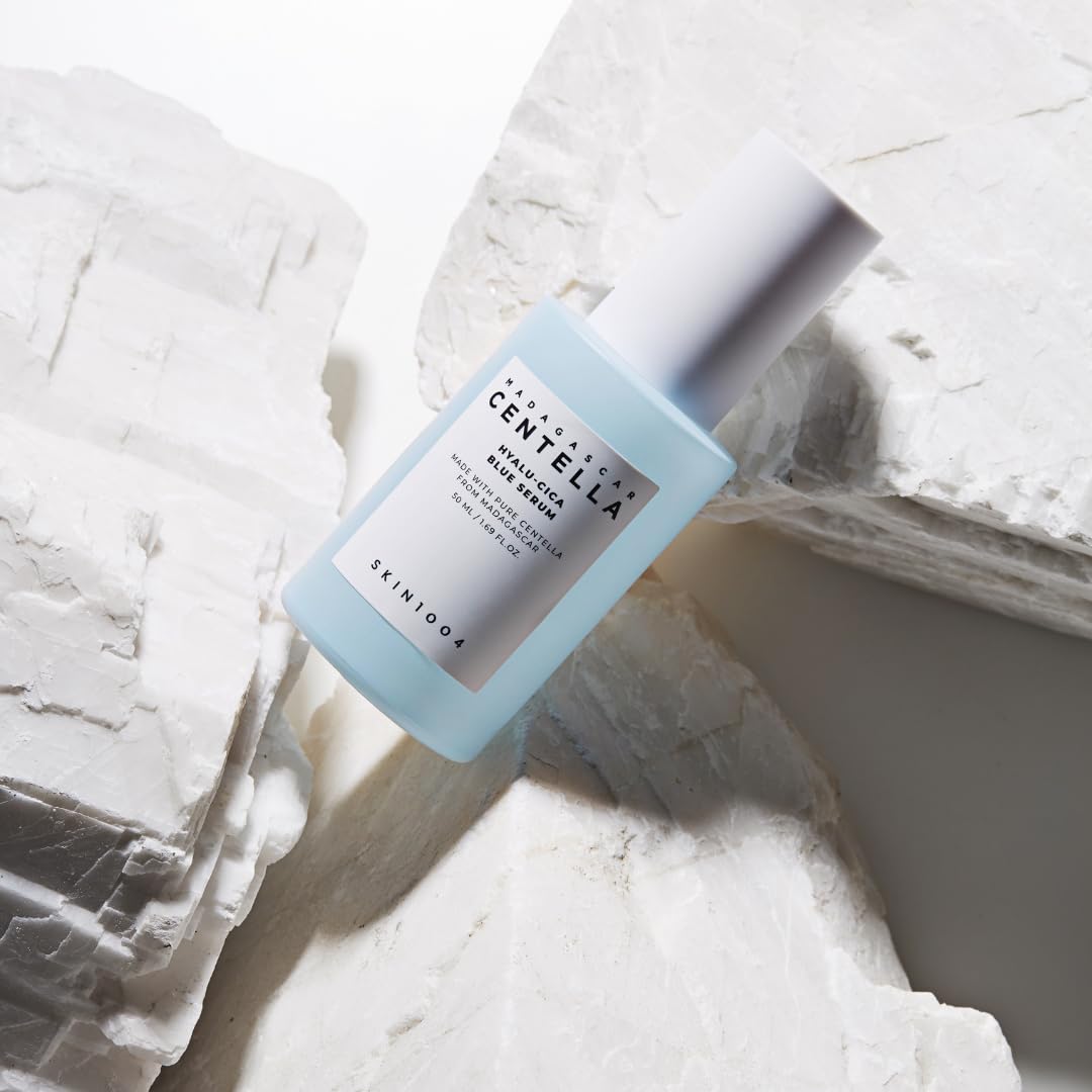 Skin1004 Centella Hyalu-Cica Blue Serum hidratante ligero todo en uno