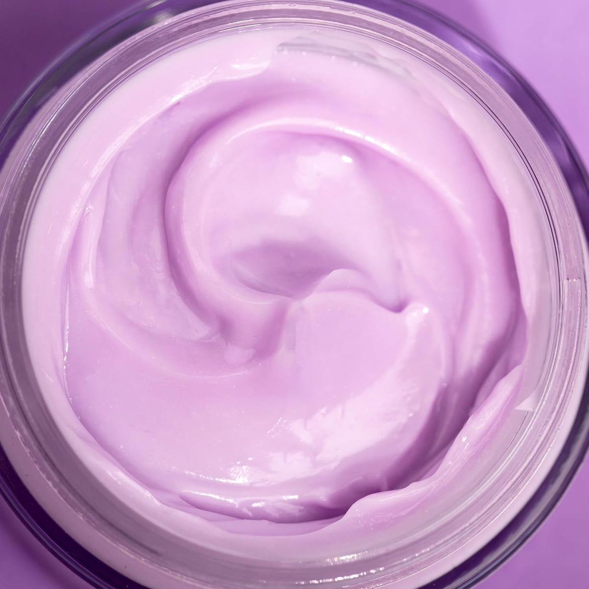Truly Crema iluminadora para después del afeitado Glazed Donut