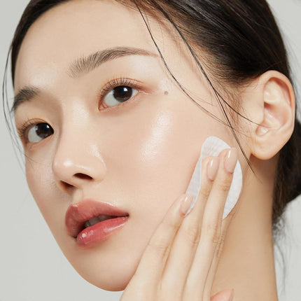 Medicube Zero Pore Pads Mild 2.0 (70 Pads) - Gentle Calming Toner Pads for Exfoliation, Minimizing Pores