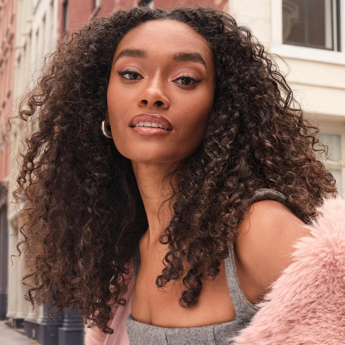 Maybelline Eyestudio Superfluff Volumizing Brow Mousse Gel