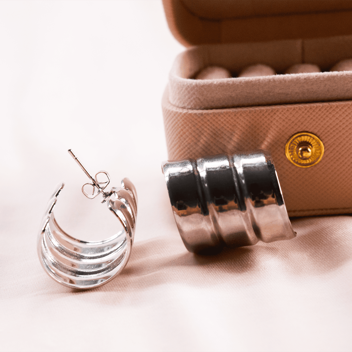Aretes Saturnitas