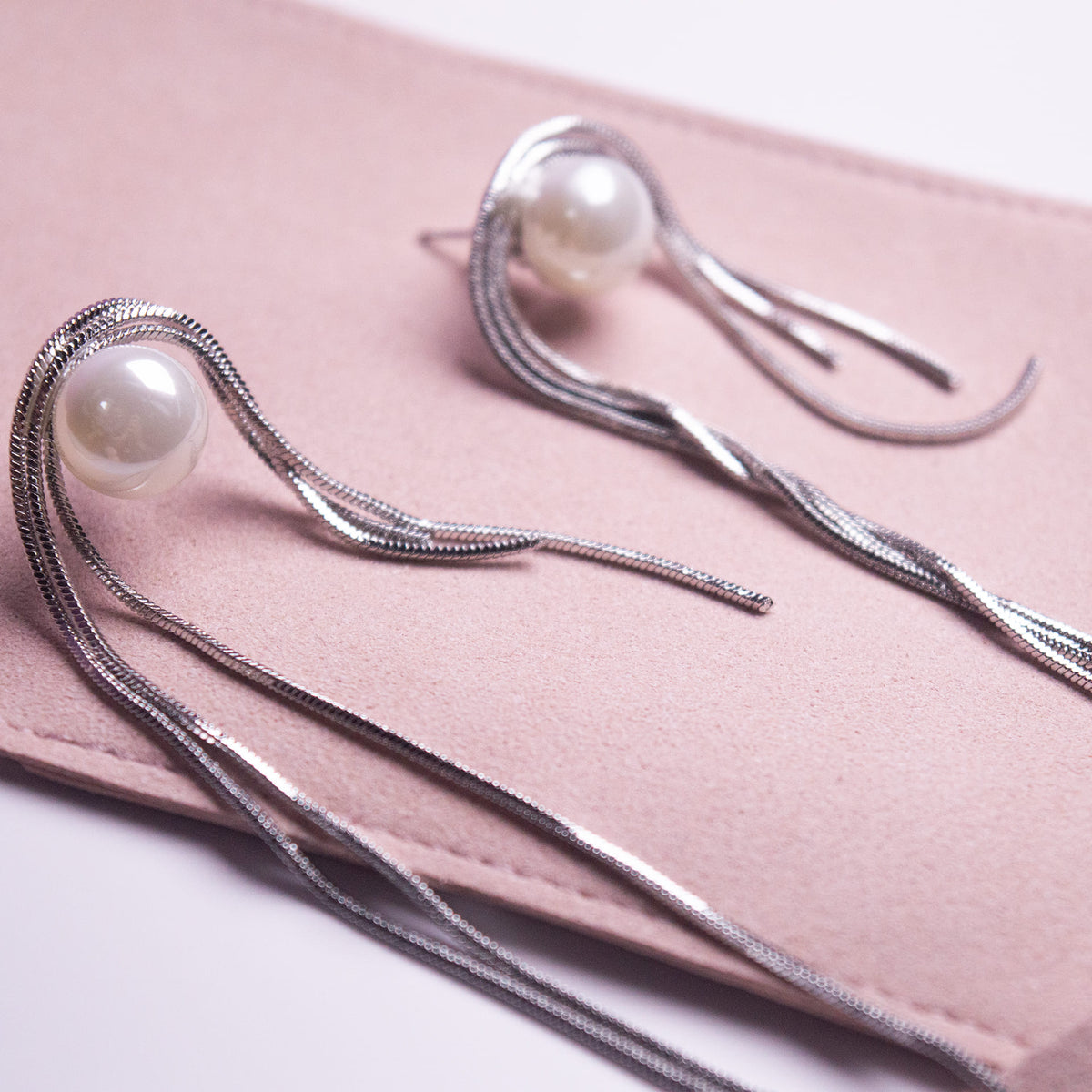 Aretes Artemis