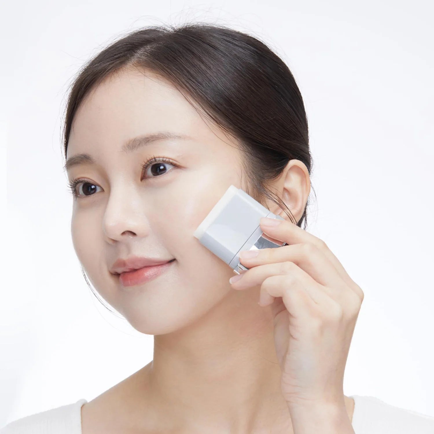 VT Cosmetics PDRN Essence Stick Balm – Bálsamo en barra revitalizante con PDRN de ginseng