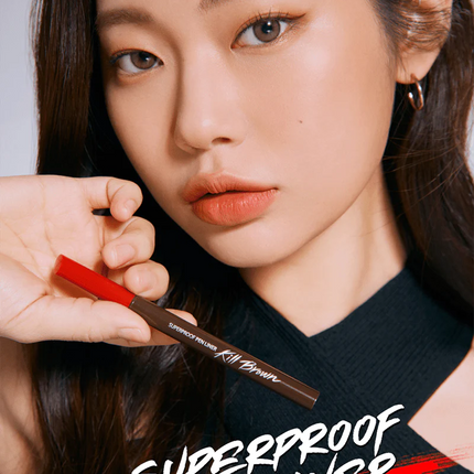 CLIO Superproof Pen Liner Delineador de ojos