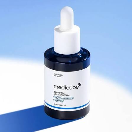 Medicube Zero Pore One Day peptide serum Suero exfoliante y reafirmante de poros