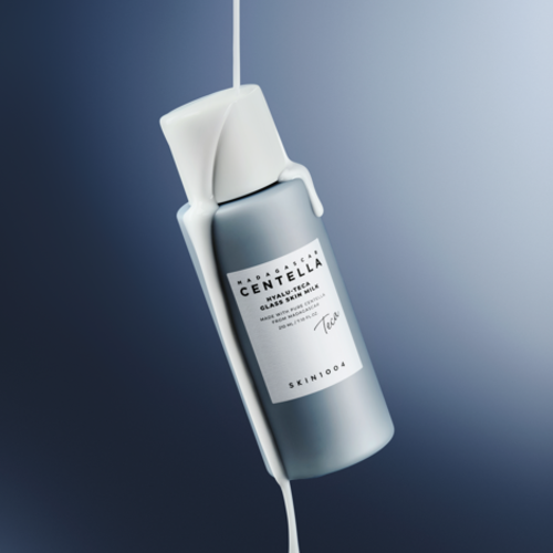 SKIN1004 Madagascar Centella Hyalu-Teca lass Skin Milk Toner 210ml