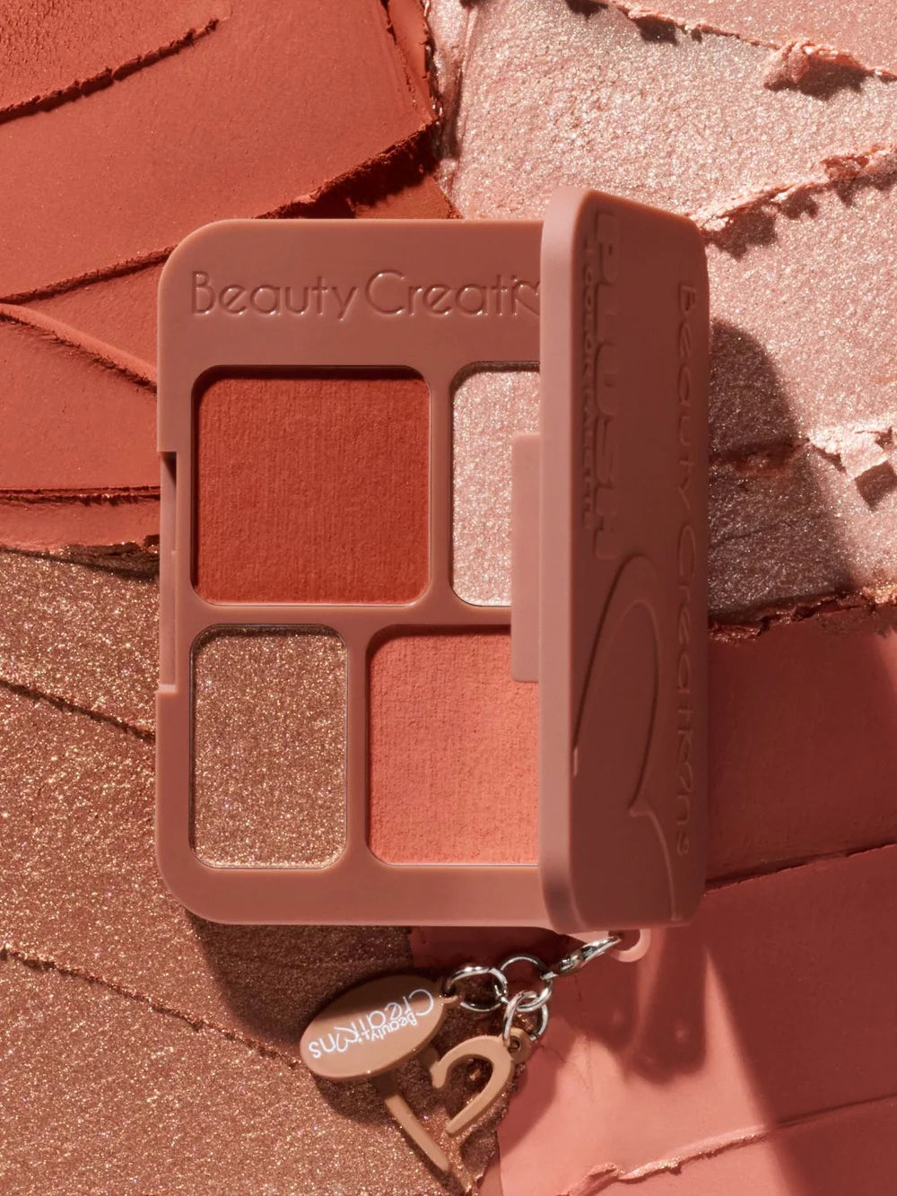 Beauty Creations Plush – Paleta de Sombras para Ojos