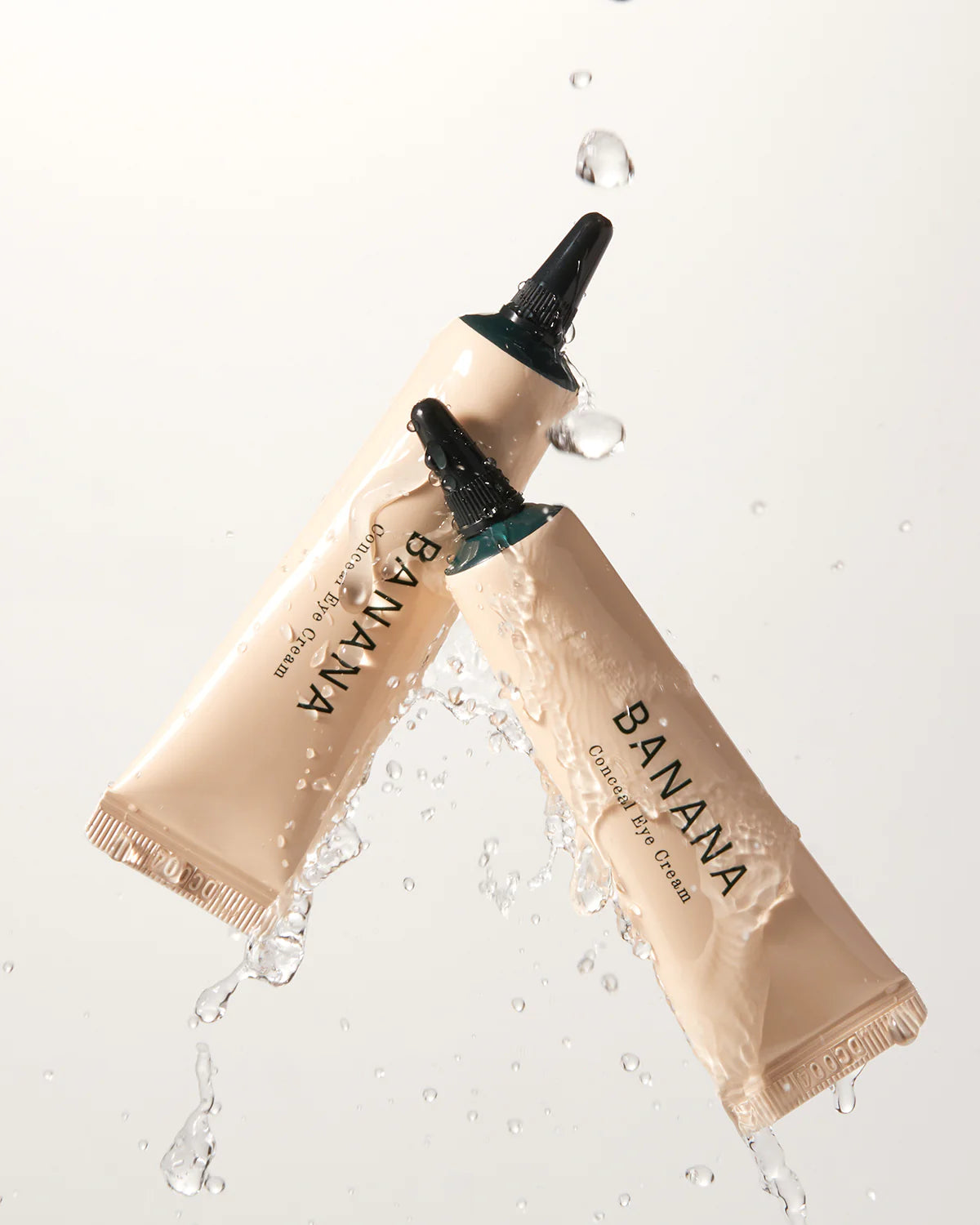 SHAISHAISHAI Banana Conceal Cream – Crema Correctora e Hidratante para Contorno de Ojos 15 g