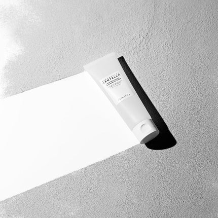 Skin1004 Centella Tone Brightening Gel limpiador en espuma hidratante