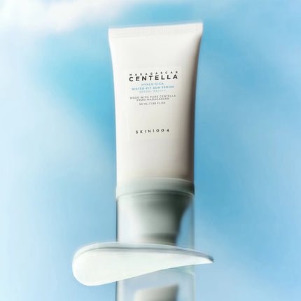 Skin1004 Centella Hyalu-Cica Suero solar Water-Fit SPF50+ PA++++